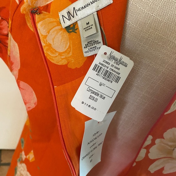 NEIMAN MARCUS SUMMER SPECIAL 👹 Perfect Resort wear!!  Gorgeous Print NWT - Picture 5 of 6
